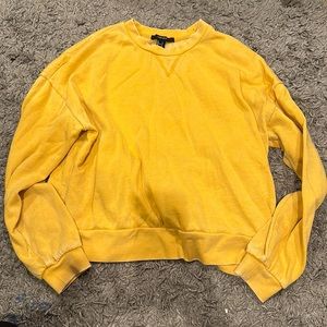 Women’s yellow crew neck
